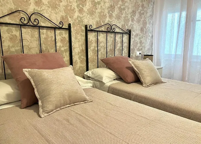 Calle Munices, 8, Esc 2, Pb 2 *